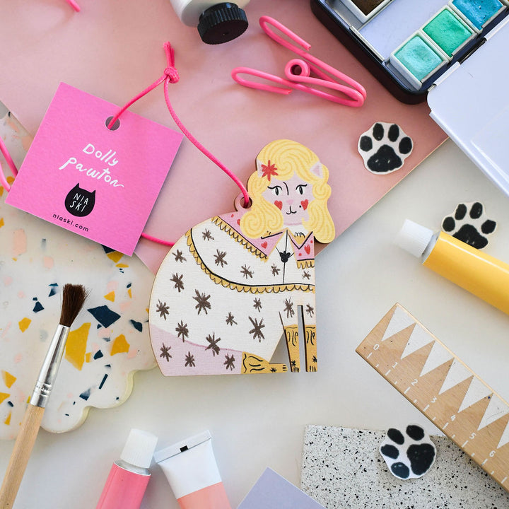 Dolly Pawton Wooden Cat Decoration